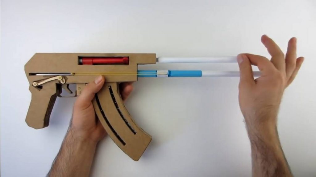 用纸板制作AK47 DIY手工制作 (3)