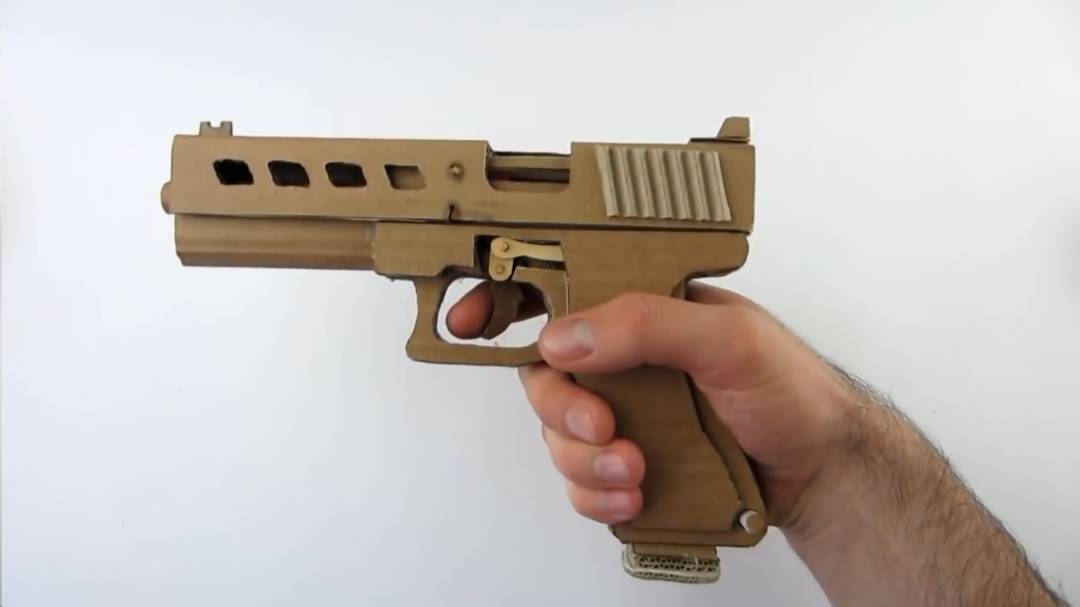 纸板手工制作自动手枪wgog927 (1)